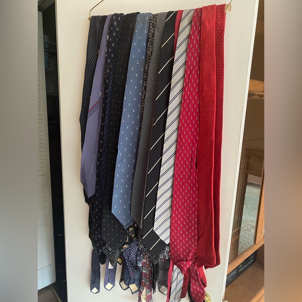40 men’s neckties.